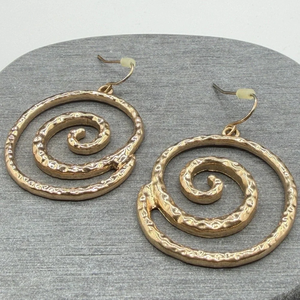 Gold Tone Hammered Spiral Dangle Earrings Large Swirl Boho Statement Jewelry
